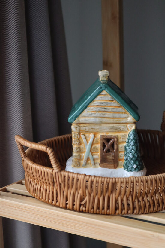 Aromlampa vaska kausēšanai ''Slēpotāju Namiņš''